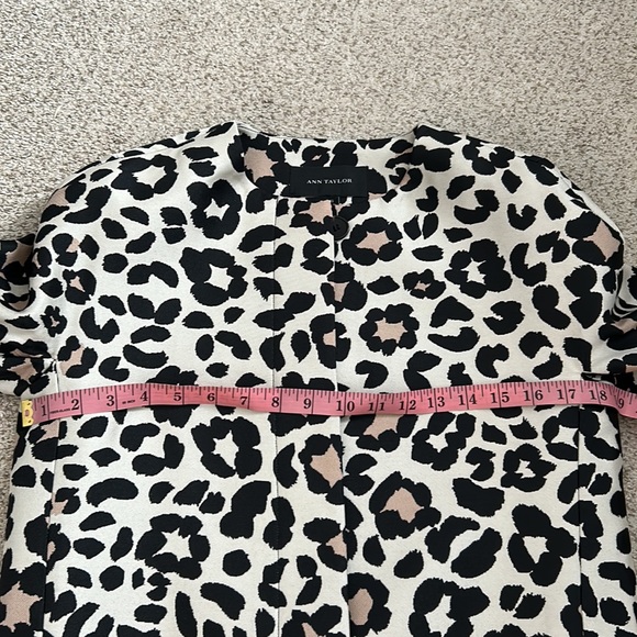 NWT Ann Taylor Leopard Print Coat, XS - Picture 12 of 16